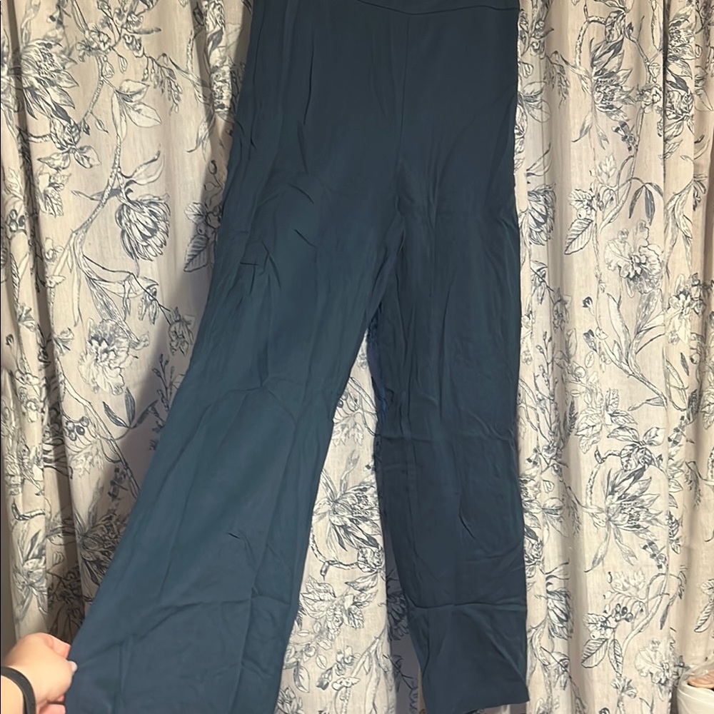 Old Navy Playa Wide Leg Pants